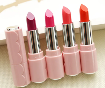 唇膏可以吃嗎 涂了潤唇膏可以吃東西嗎