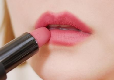 口紅分啞光和什么光色 口紅有哪幾種質(zhì)地