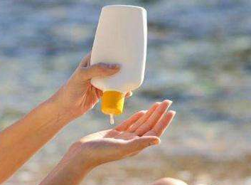 物理防曬霜需要用卸妝水洗掉嗎女生