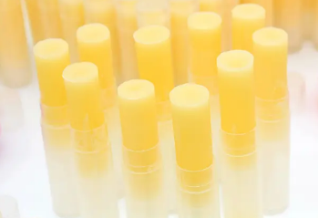 多久涂一次唇膏 唇膏可以天天涂嘛