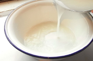 什么洗臉可以讓皮膚越來越好變白又能清潔干凈