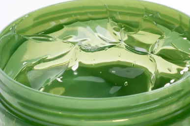 蘆薈膠可以當面霜用嗎 用完蘆薈膠還要用面霜嗎